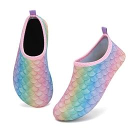 IceUnicorn Badeschuhe Kinder Schwimmschuhe Jungen Mädchen Strandschuhe Baby Aquaschuhe Barfußschuhe Kleinkind Wasserschuhe(Regenbogenfischschuppen, 32/33 EU) - 1