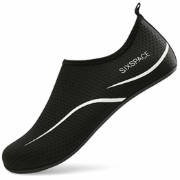 Sixspace Badeschuhe Damen Herren Schwimmschuhe Wasserschuhe Strandschuhe Barfußschuhe Surfschuhe für Wassersport Strand Pool Surf Yoga Schwarz(43 EU) - 1