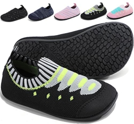 Sixspace Kinder Hausschuhe Mädchen Jungen Lauflernschuhe Weiche Slipper Kleinkindschuhe Atmungsaktive Leichte Barfußschuhe Flexibel Badeschuhe mit Gummibodensohle(Schwarz/Grau,29 EU) - 1